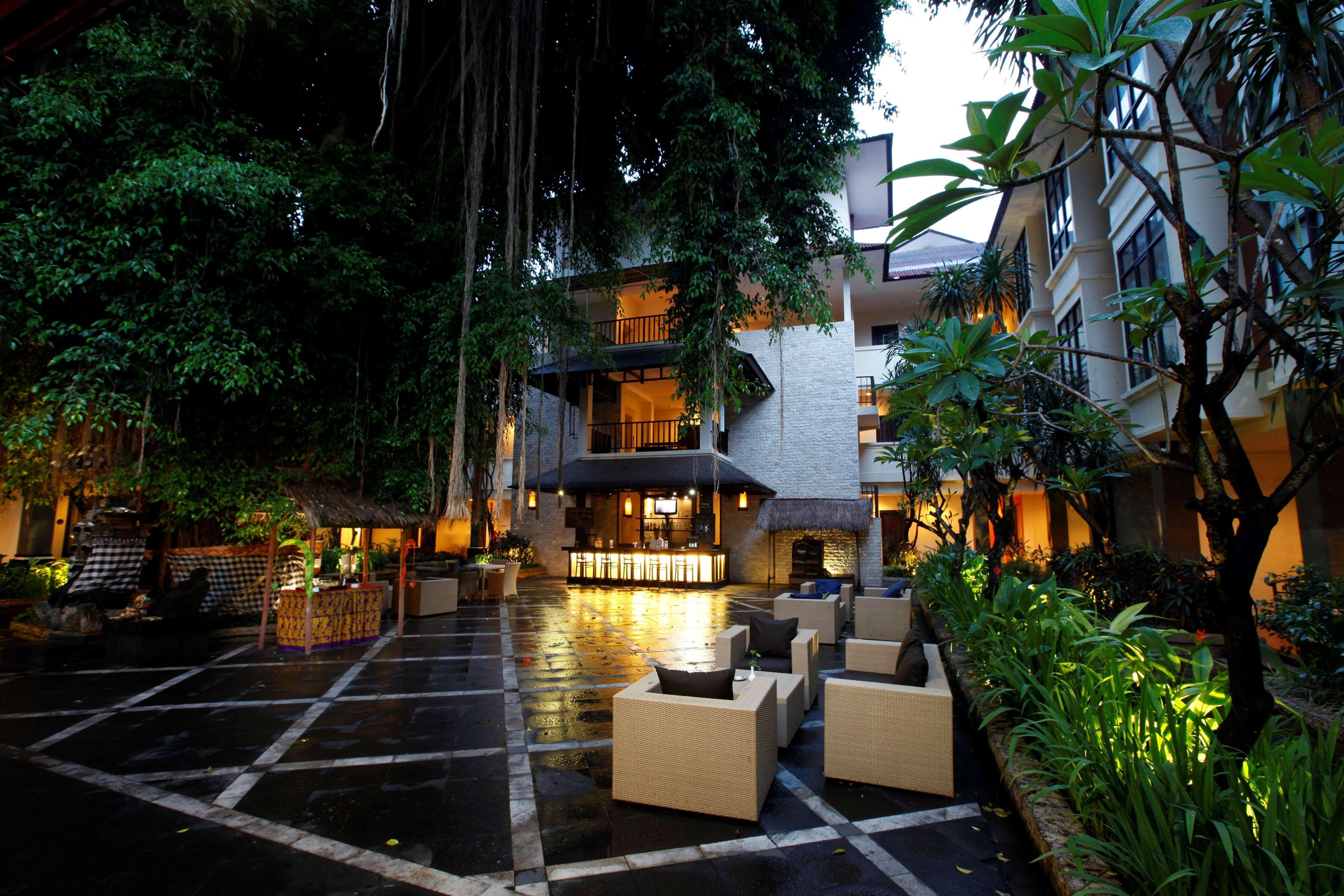 Resor Western Kuta 4*