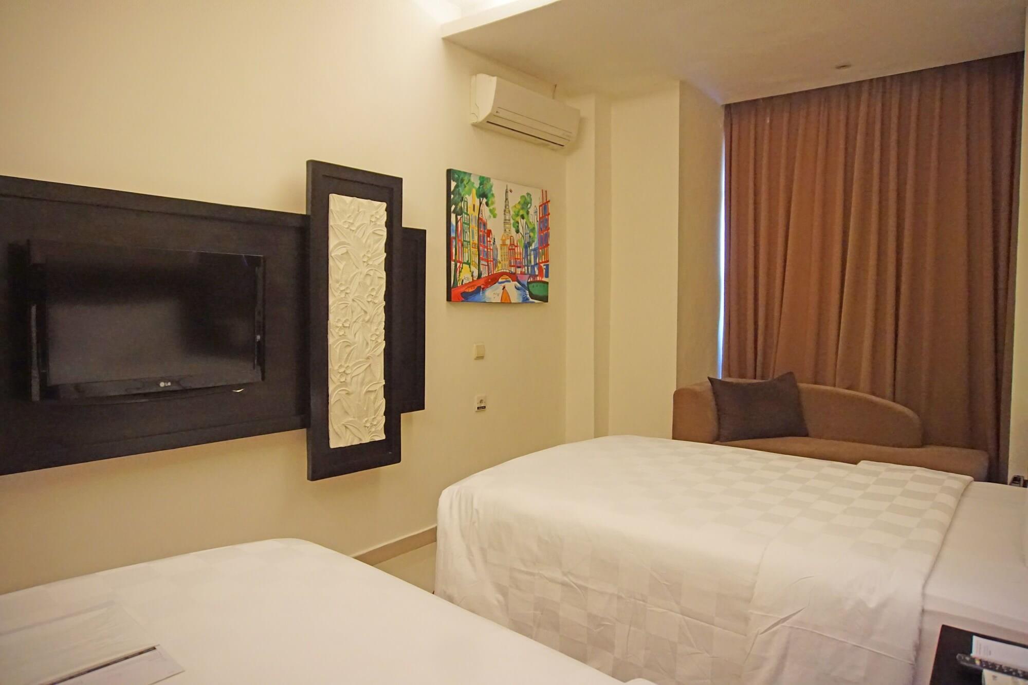 Western Kuta Resor 4*